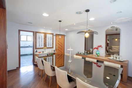 Apartamento à venda com 263m², 4 quartos e 4 vagasSala 1