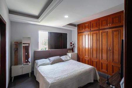 Apartamento à venda com 263m², 4 quartos e 4 vagasCobertura - Suíte 2