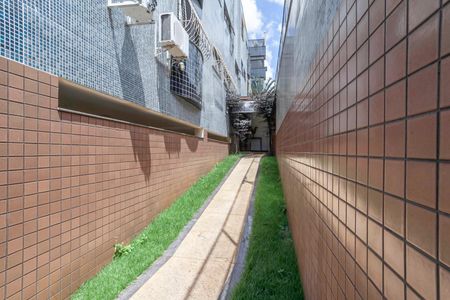 Apartamento à venda com 263m², 4 quartos e 4 vagasEntrada