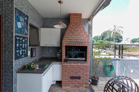 Apartamento à venda com 263m², 4 quartos e 4 vagasCobertura