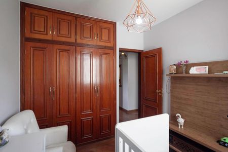 Apartamento à venda com 263m², 4 quartos e 4 vagasQuarto 2