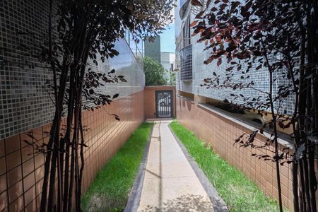 Apartamento à venda com 263m², 4 quartos e 4 vagasEntrada