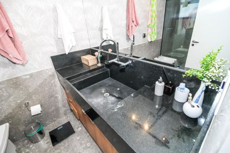 Apartamento à venda com 145m², 3 quartos e 1 vagaBanheiro da Suíte