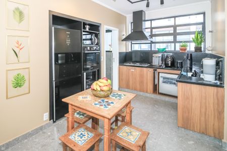 Apartamento à venda com 145m², 3 quartos e 1 vagaCozinha