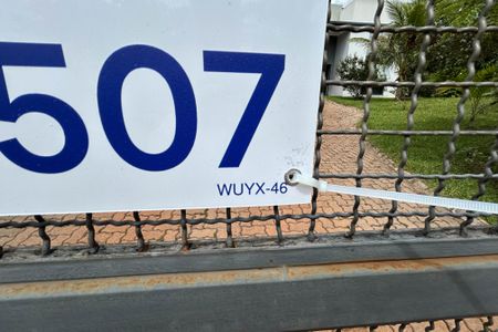 Casa de condomínio para alugar com 250m², 3 quartos e 2 vagasPlaca