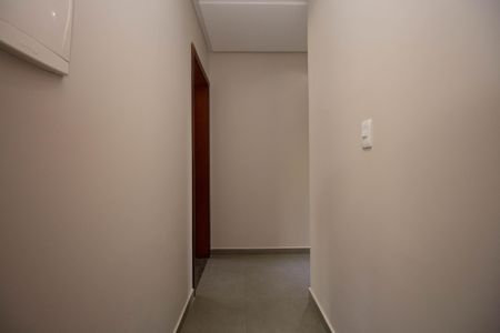 Casa de condomínio para alugar com 250m², 3 quartos e 2 vagasCorredor