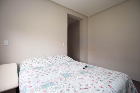 Casa de condomínio para alugar com 250m², 3 quartos e 2 vagasSuíte 2