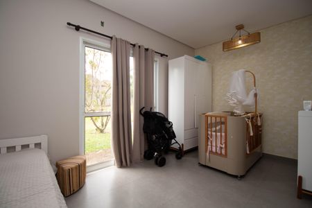 Casa de condomínio para alugar com 250m², 3 quartos e 2 vagasQuarto