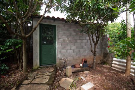Casa de condomínio para alugar com 250m², 3 quartos e 2 vagasQuintal