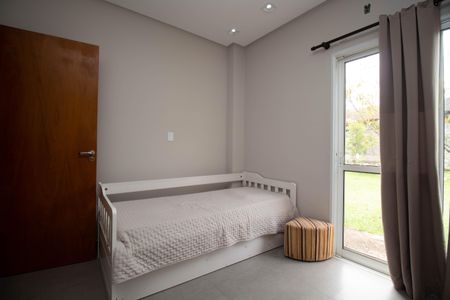 Casa de condomínio para alugar com 250m², 3 quartos e 2 vagasQuarto