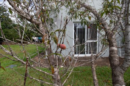 Casa de condomínio para alugar com 250m², 3 quartos e 2 vagasQuintal