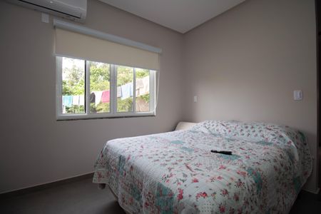 Casa de condomínio para alugar com 250m², 3 quartos e 2 vagasSuíte 2