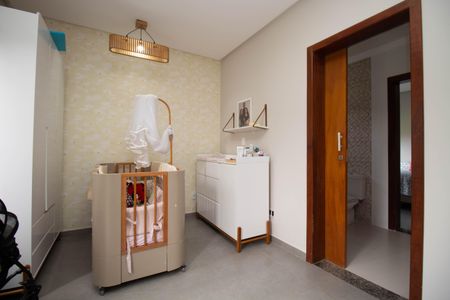 Casa de condomínio para alugar com 250m², 3 quartos e 2 vagasQuarto