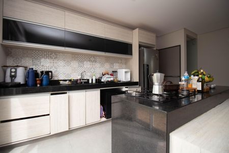 Casa de condomínio para alugar com 250m², 3 quartos e 2 vagasCozinha