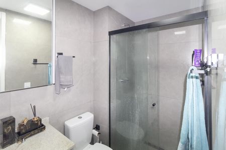 Apartamento à venda com 65m², 2 quartos e 1 vagaBanheiro da Suíte