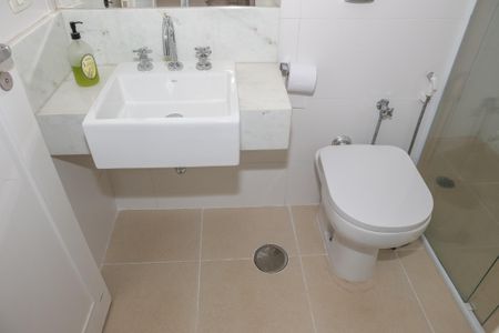 Apartamento à venda com 100m², 3 quartos e 1 vagaBanheiro 2