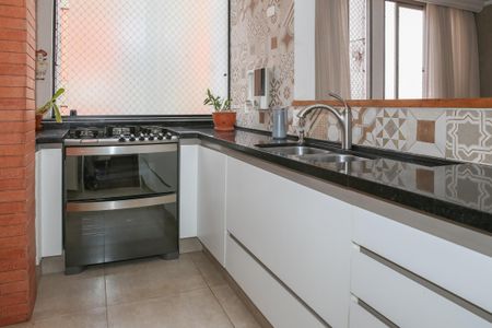 Apartamento à venda com 100m², 3 quartos e 1 vagaCozinha e Área de Serviço