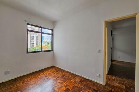 Quarto 1 de apartamento à venda com 3 quartos, 75m² em Centro, Belo Horizonte