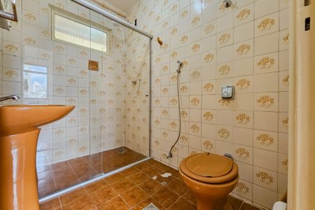 Banheiro de apartamento à venda com 3 quartos, 75m² em Centro, Belo Horizonte