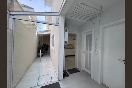 Casa de condomínio à venda com 282m², 4 quartos e 5 vagasÁrea de Serviço