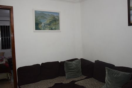 Sala de apartamento para alugar com 2 quartos, 47m² em Vila Isis Cristina, Embu das Artes
