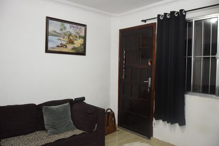 Sala de apartamento para alugar com 2 quartos, 47m² em Vila Isis Cristina, Embu das Artes