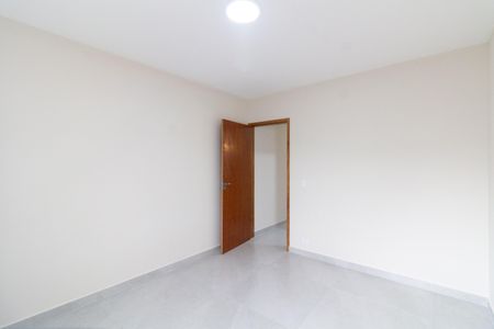 Casa à venda com 161m², 3 quartos e 2 vagas Casa à venda com 161m², 3 quartos e 2 vagasQuarto 1