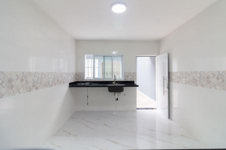 Casa à venda com 161m², 3 quartos e 2 vagas Casa à venda com 161m², 3 quartos e 2 vagasCozinha