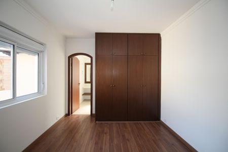 Casa à venda com 500m², 5 quartos e 4 vagasSuite 3