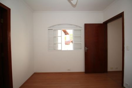 Casa à venda com 500m², 5 quartos e 4 vagasCasa do caseiro - Quarto