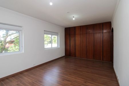 Casa para alugar com 500m², 5 quartos e 4 vagasSuíte 1