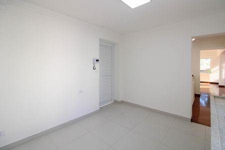 Casa para alugar com 500m², 5 quartos e 4 vagasCozinha 