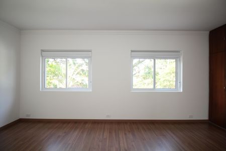 Casa à venda com 500m², 5 quartos e 4 vagasSuite 1