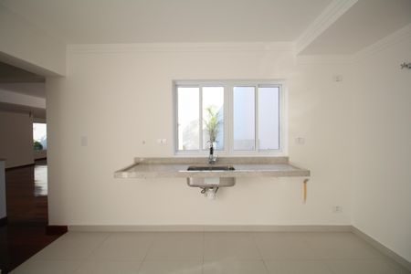 Casa à venda com 500m², 5 quartos e 4 vagasCozinha