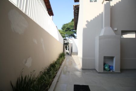 Casa à venda com 500m², 5 quartos e 4 vagasCorredor