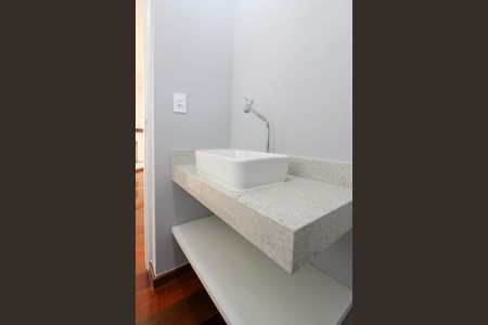 Casa para alugar com 500m², 5 quartos e 4 vagasLavabo 2