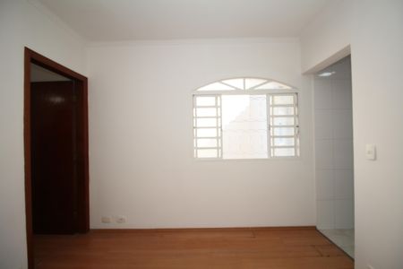 Casa à venda com 500m², 5 quartos e 4 vagasCasa do caseiro - Sala