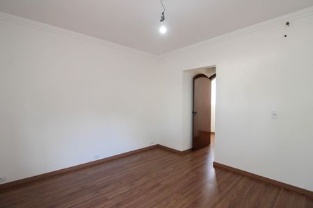 Casa para alugar com 500m², 5 quartos e 4 vagasSuíte 2