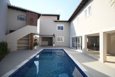Casa à venda com 500m², 5 quartos e 4 vagasPiscina