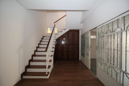 Casa à venda com 500m², 5 quartos e 4 vagasHall de entrada