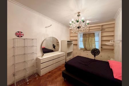 Apartamento para alugar com 250m², 3 quartos e 1 vagaQuarto 1.