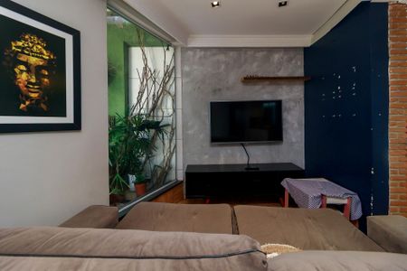 Sala de casa para alugar com 2 quartos, 225m² em Jardim do Colegio, São Paulo