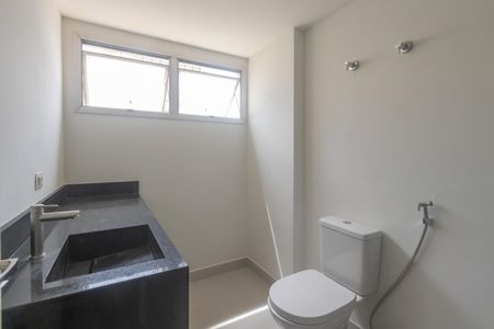 Apartamento para alugar com 110m², 3 quartos e 1 vagaBanheiro da Suíte
