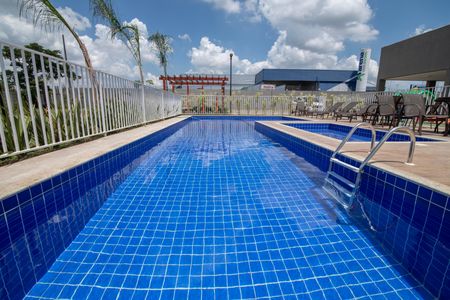 Apartamento para alugar com 52m², 2 quartos e 1 vagaÁrea Comum - Piscinas