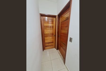 Casa à venda com 2 quartos, 190m² em Bela Vista, Osasco