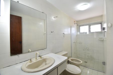 Apartamento para alugar com 147m², 3 quartos e 1 vagaBanheiro 2
