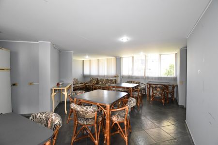 Apartamento para alugar com 147m², 3 quartos e 1 vagaÁrea comum - Salão de festas