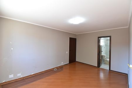 Apartamento para alugar com 147m², 3 quartos e 1 vagaSuíte