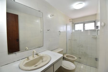 Apartamento para alugar com 147m², 3 quartos e 1 vagaBanheiro 2