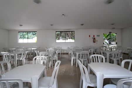 Apartamento para alugar com 45m², 2 quartos e 1 vagaÁrea comum - Salão de festas